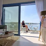 Luxury Waterfront - East Coast * Nydri (Lefkada)